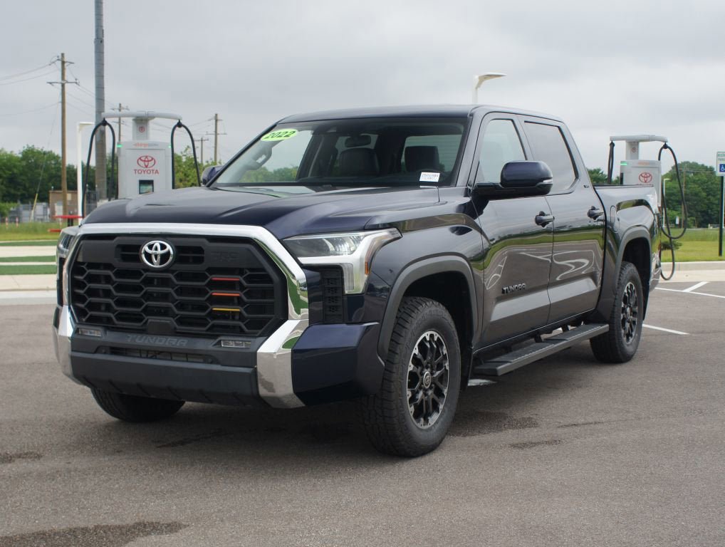 Used 2022 Toyota Tundra SR5 w/ TRD Off-Road Premium Package AWD/4WD image 25