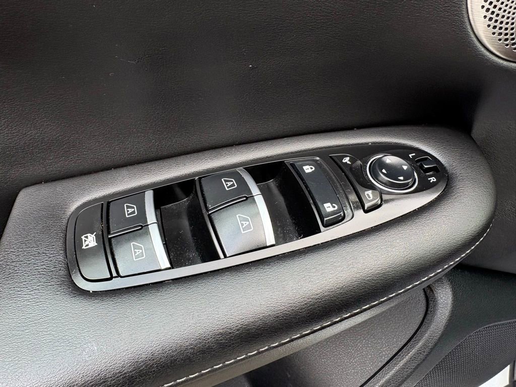 Used 2023 INFINITI QX50 Sport AWD/4WD image 22