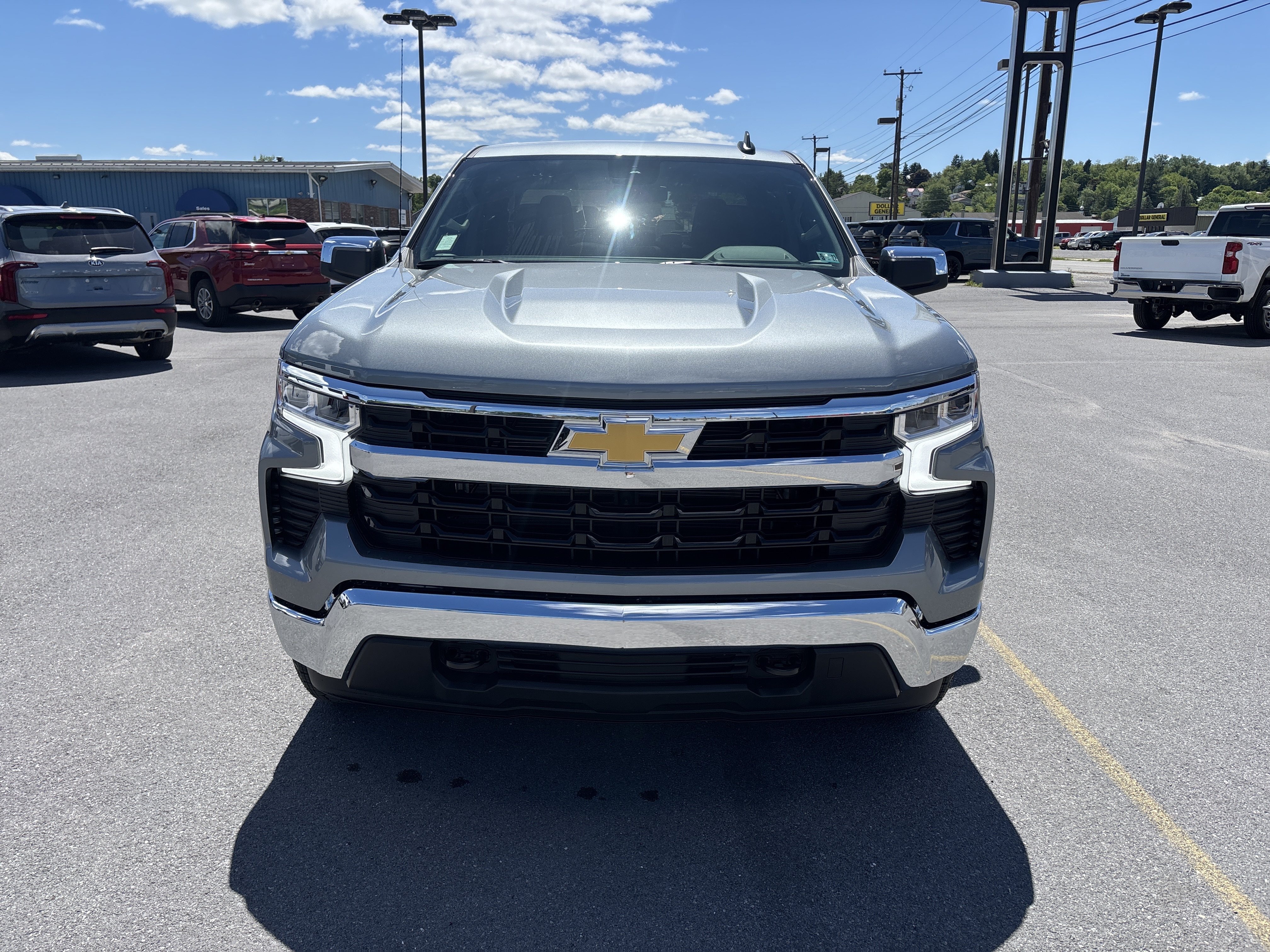 New 2026 Chevrolet Silverado 1500 LT w/ Z71 Off-Road Package AWD/4WD image 9