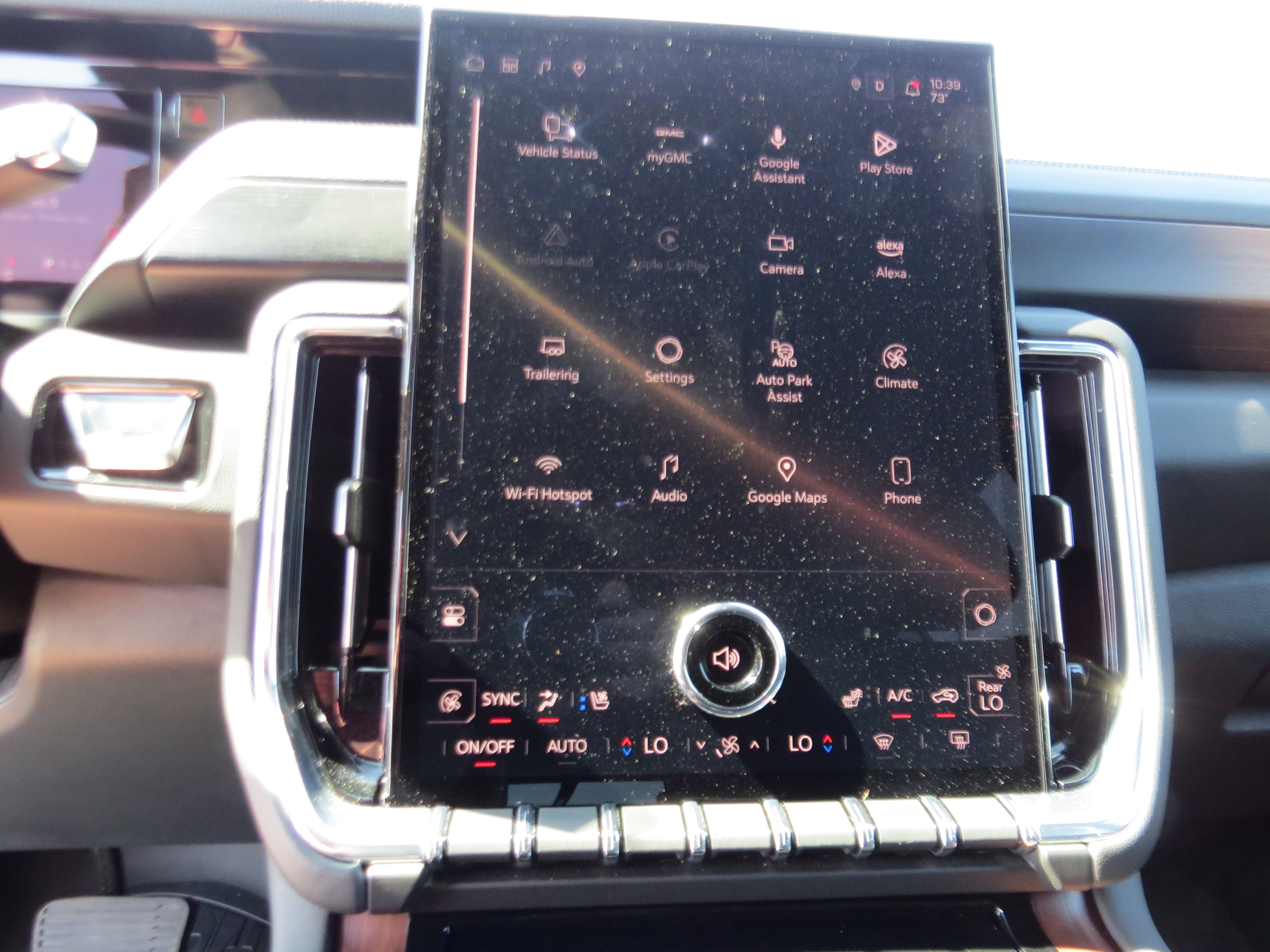 Used 2025 GMC Yukon XL Denali w/ LPO, Floor Liner Package AWD/4WD image 26