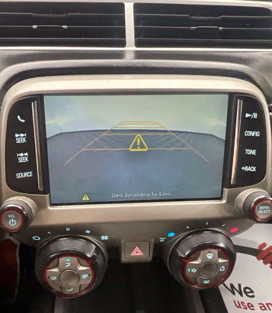Used 2015 Chevrolet Camaro LT RWD image 8