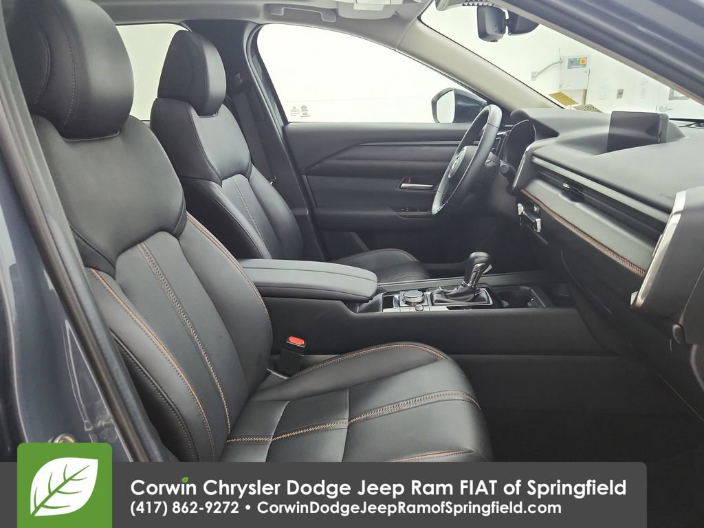 Used 2025 MAZDA CX-50 AWD 2.5 S w/ Premium Plus Pkg image 32
