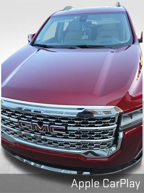 Used 2023 GMC Acadia Denali w/ Denali Ultimate Package AWD/4WD image 3