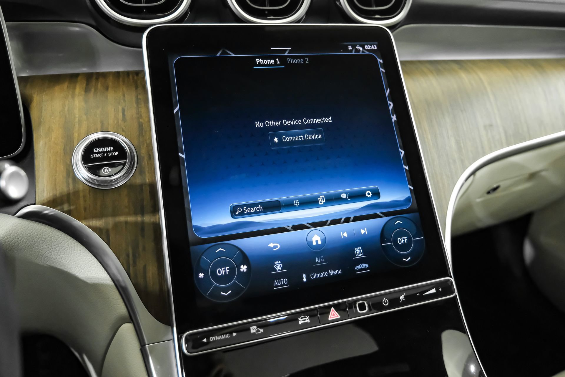 Used 2024 Mercedes-Benz GLC 300 image 28