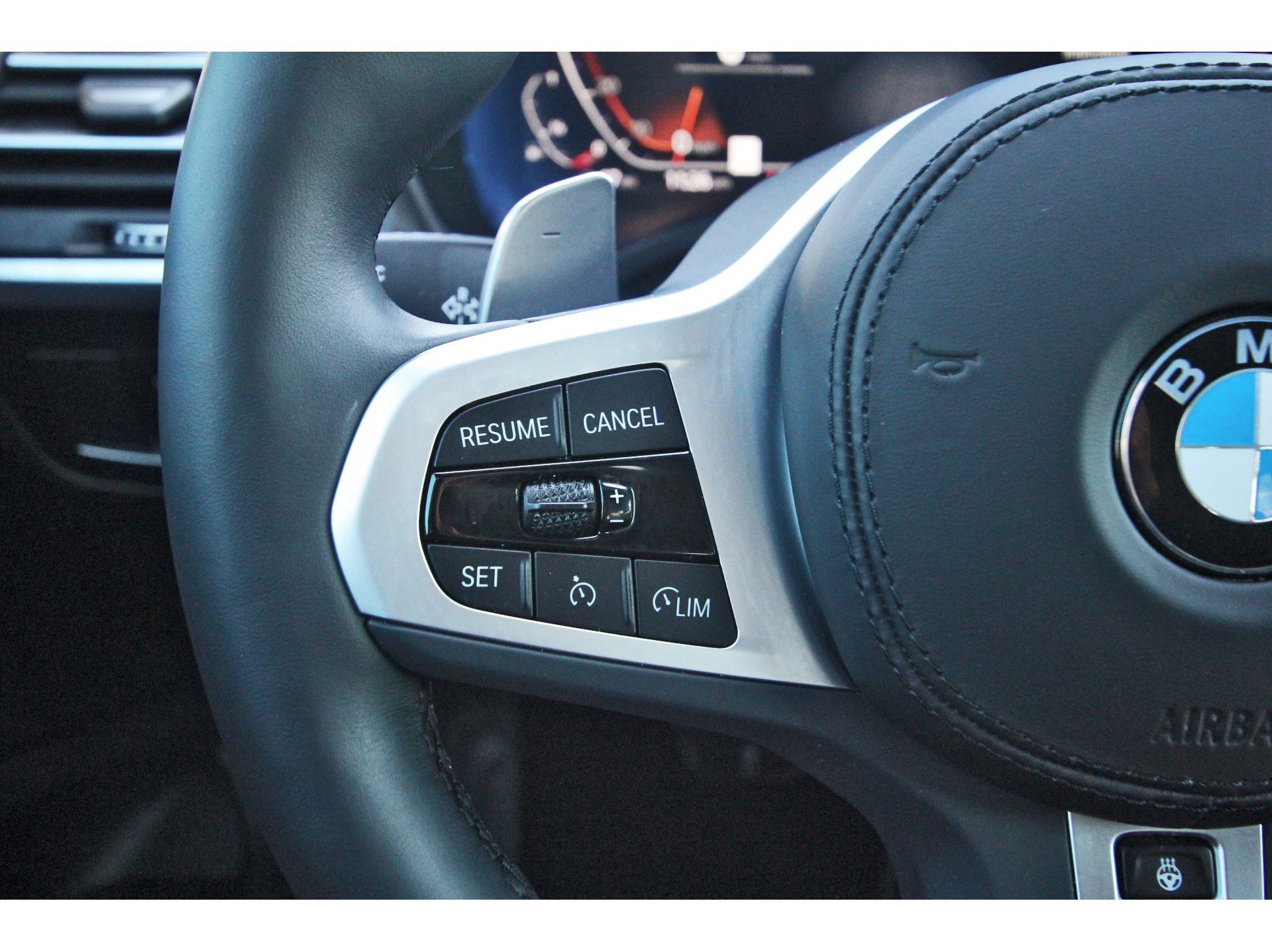 Used 2024 BMW X3 sDrive30i w/ Premium Package RWD image 17