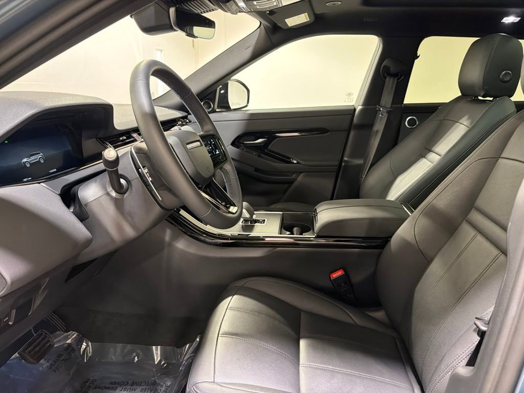 Used 2026 Land Rover Range Rover Evoque S AWD/4WD image 11