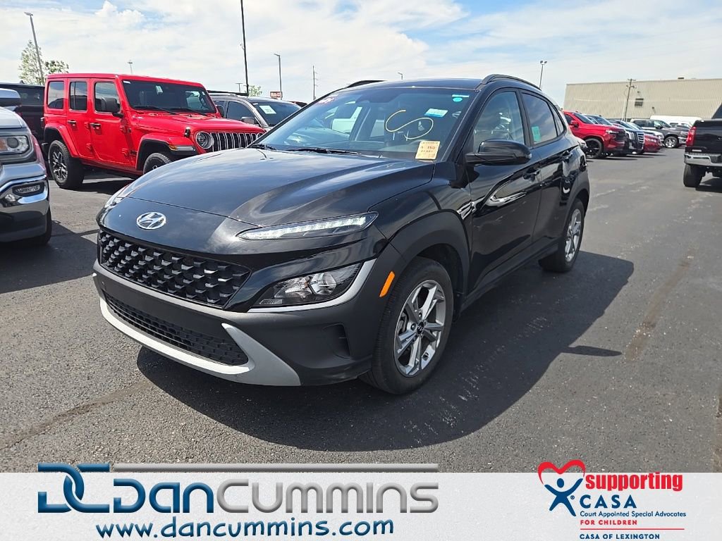 Used 2023 Hyundai Kona SEL AWD/4WD image 1