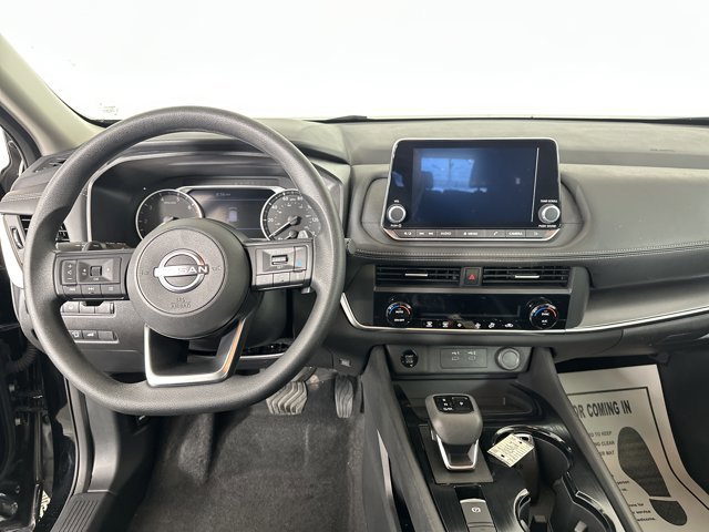 Certified 2024 Nissan Rogue SV image 3