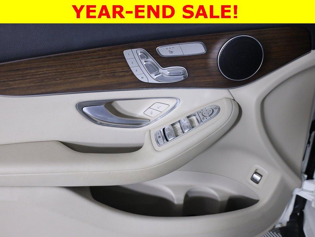 Used 2022 Mercedes-Benz GLC 300 4MATIC image 9