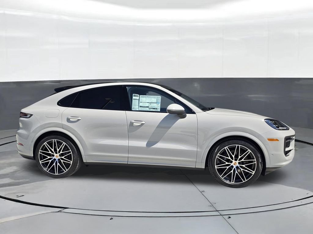 New 2026 Porsche Cayenne Coupe AWD/4WD image 7