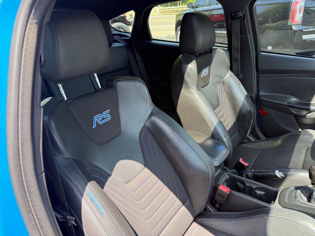 Used 2017 Ford Focus RS AWD/4WD image 74