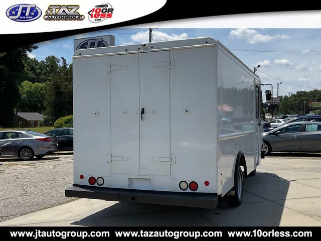 Used 2017 Ford E-350 and Econoline 350 Super Duty w/ A/C Prep Package RWD image 7