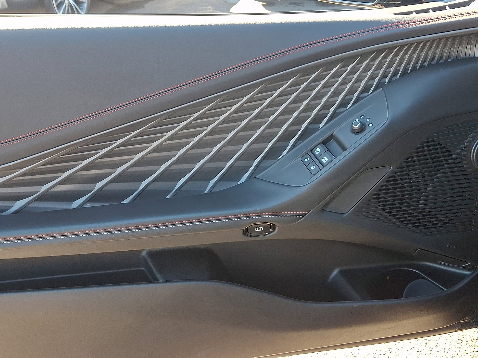 Used 2025 Dodge Charger R/T w/ Quick Order Package 25M R/T image 12