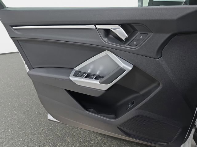 Used 2021 Audi Q3 2.0T Premium w/ Convenience Package AWD/4WD image 25