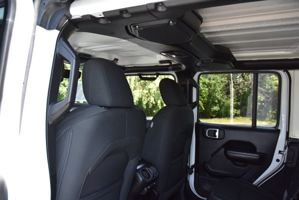 Used 2021 Jeep Wrangler Unlimited Sport AWD/4WD image 25