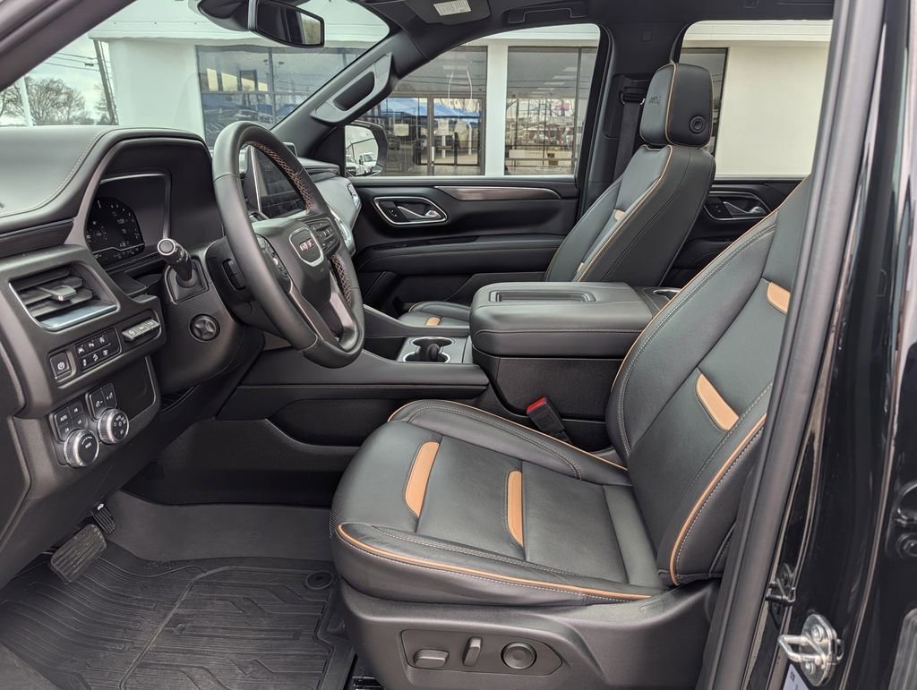 Used 2024 GMC Yukon XL AT4 w/ AT4 Premium Package image 24