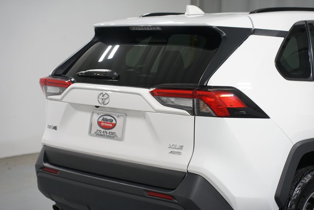 Certified 2025 Toyota RAV4 XLE AWD/4WD image 9