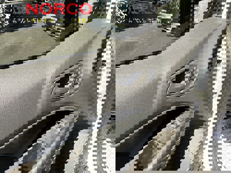 Used 2015 Ford Transit Connect XL image 19