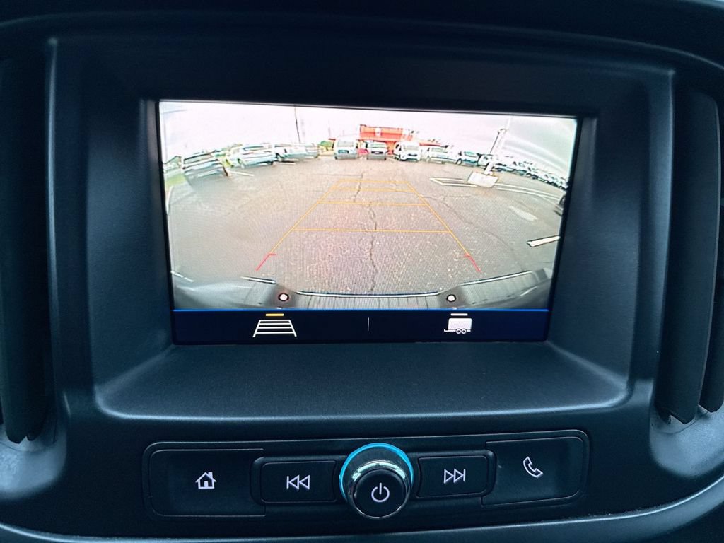 Used 2022 Chevrolet Colorado W/T AWD/4WD image 17