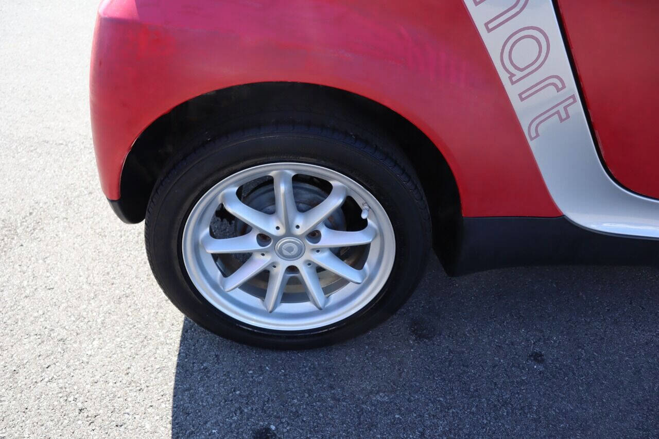 Used 2009 smart fortwo passion image 21