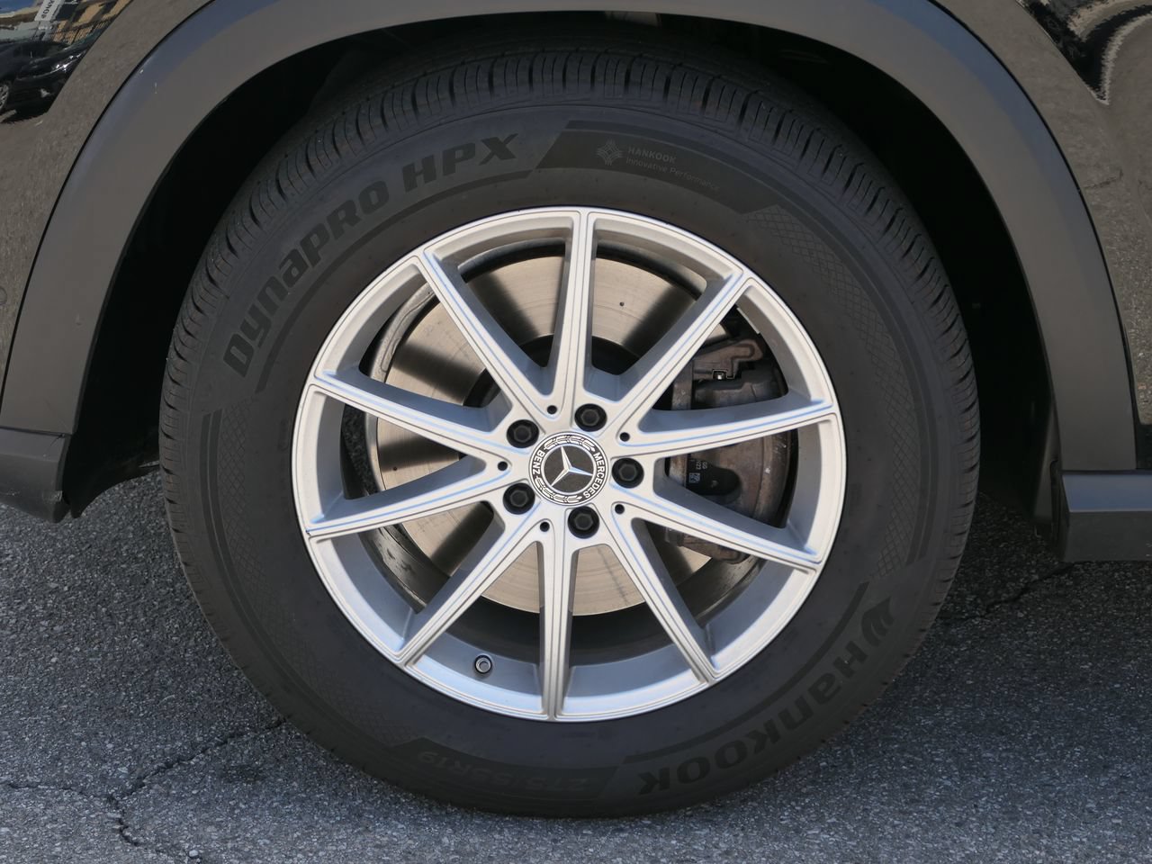 Used 2024 Mercedes-Benz GLE 450e 4MATIC image 8