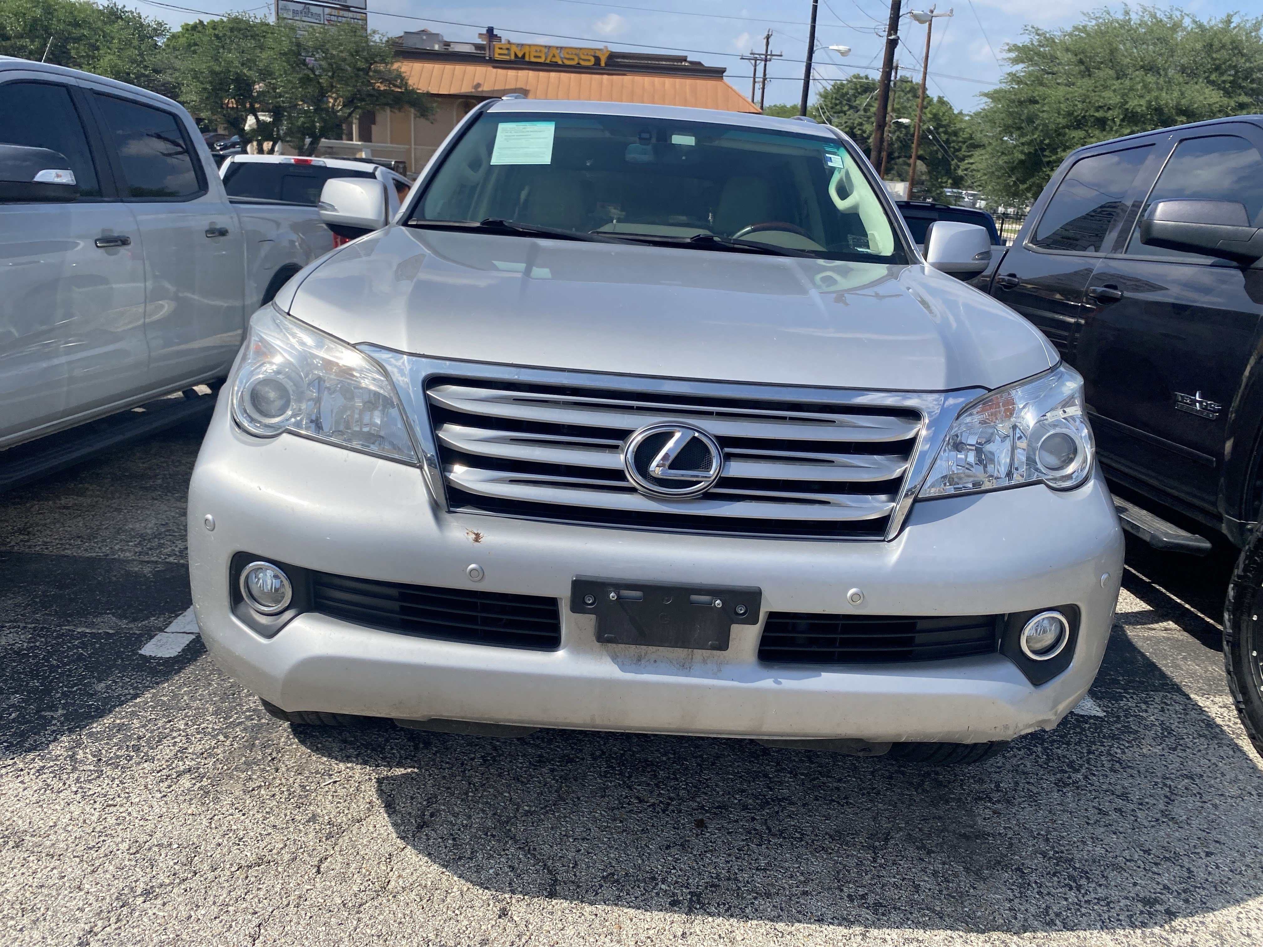 Used 2013 Lexus GX 460 w/ Comfort Plus Pkg AWD/4WD image 2