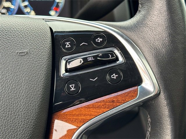 Used 2015 Cadillac Escalade Premium image 27