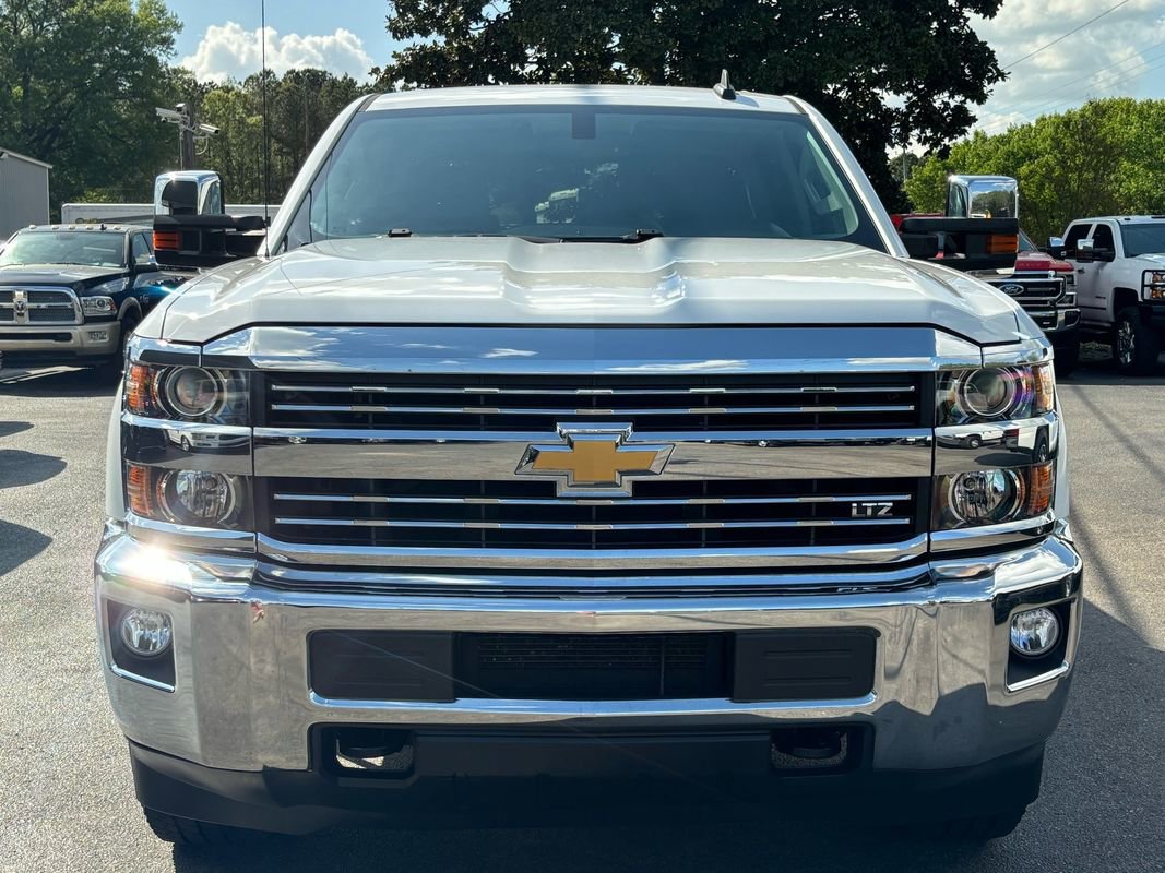 Used 2016 Chevrolet Silverado 2500 LTZ image 8