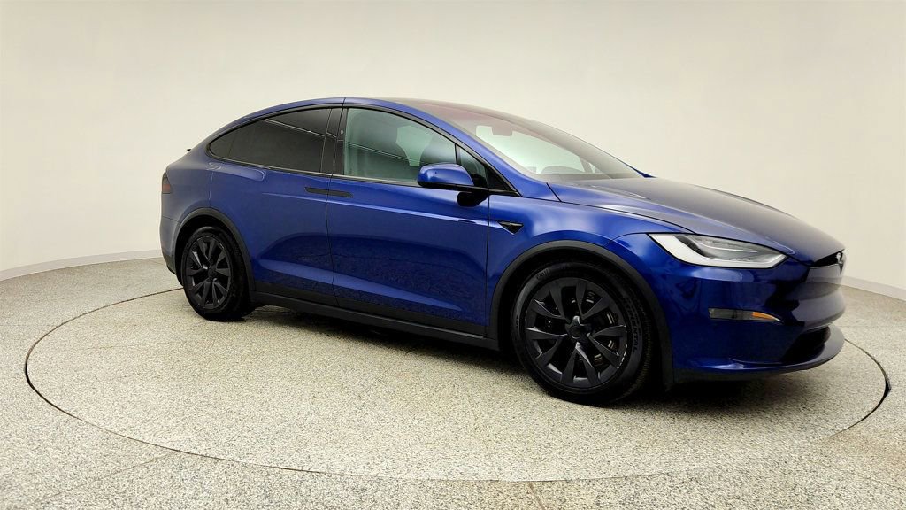 Used 2023 Tesla Model X AWD/4WD image 3