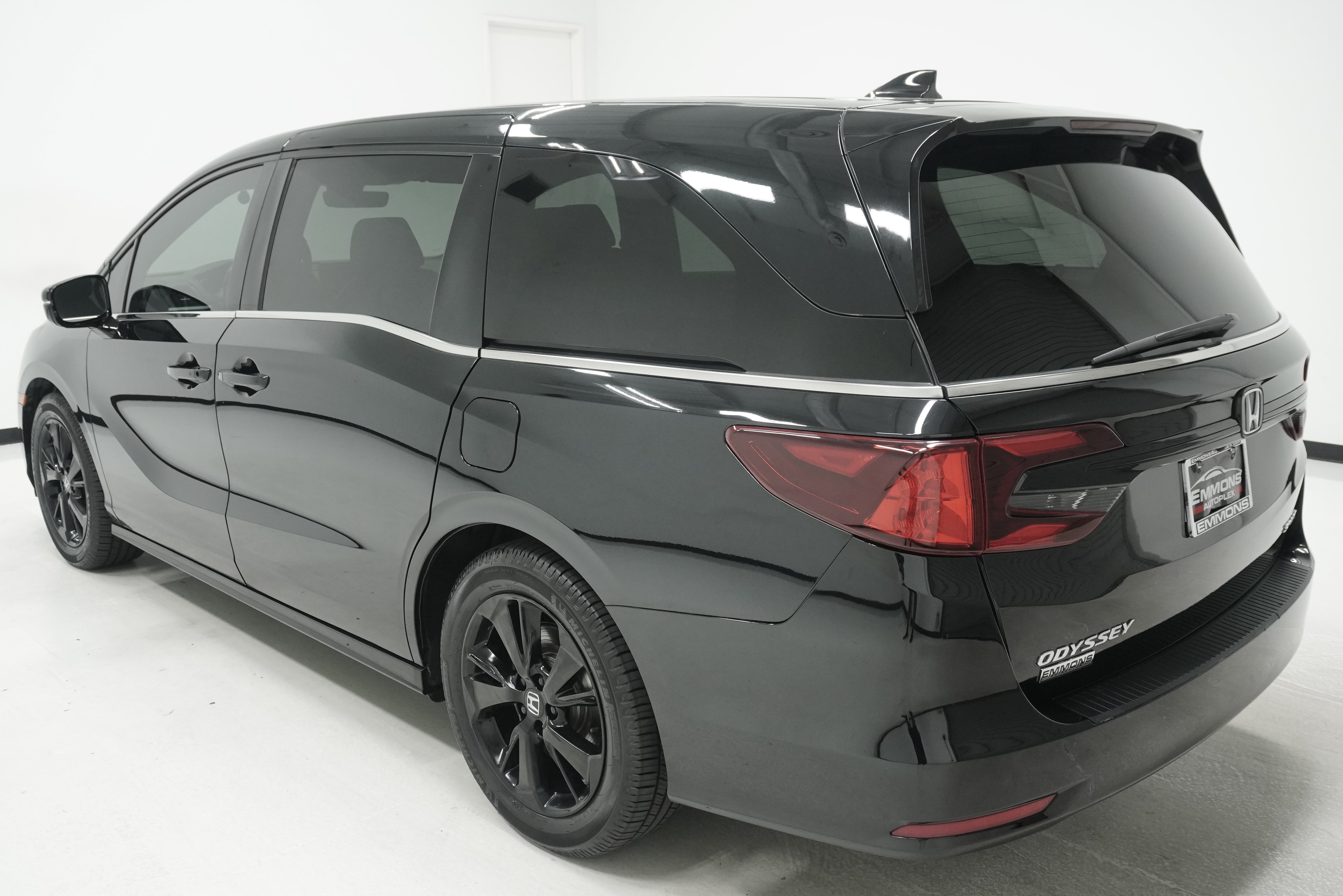 Used 2024 Honda Odyssey Sport image 6