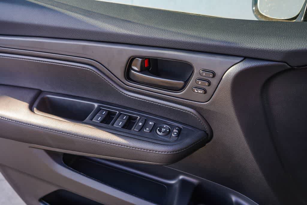 New 2026 Honda Odyssey Sport-L image 25
