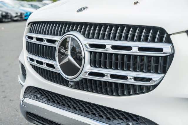 Certified 2024 Mercedes-Benz GLE 450 4MATIC image 12