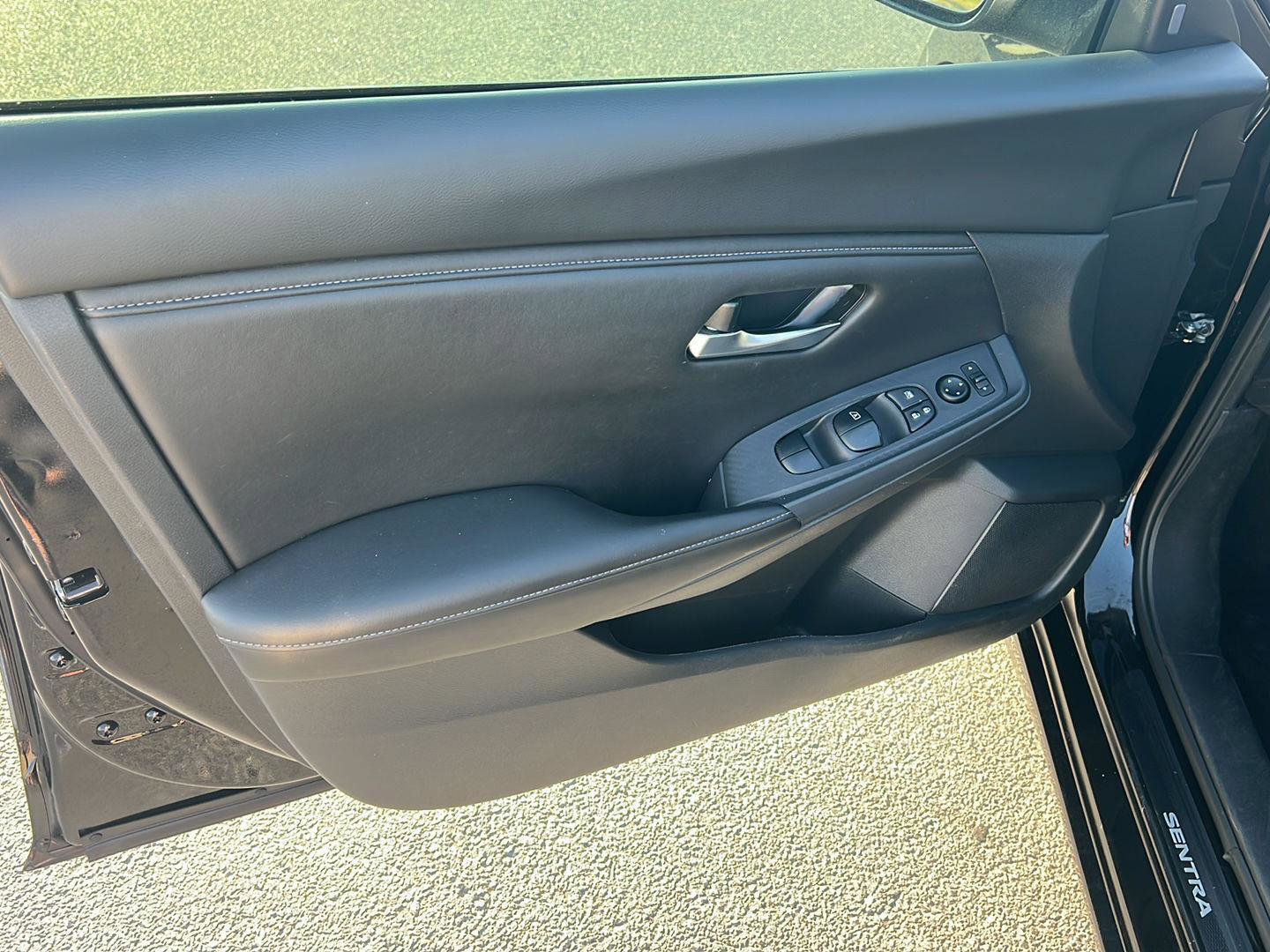 Used 2024 Nissan Sentra SV image 16