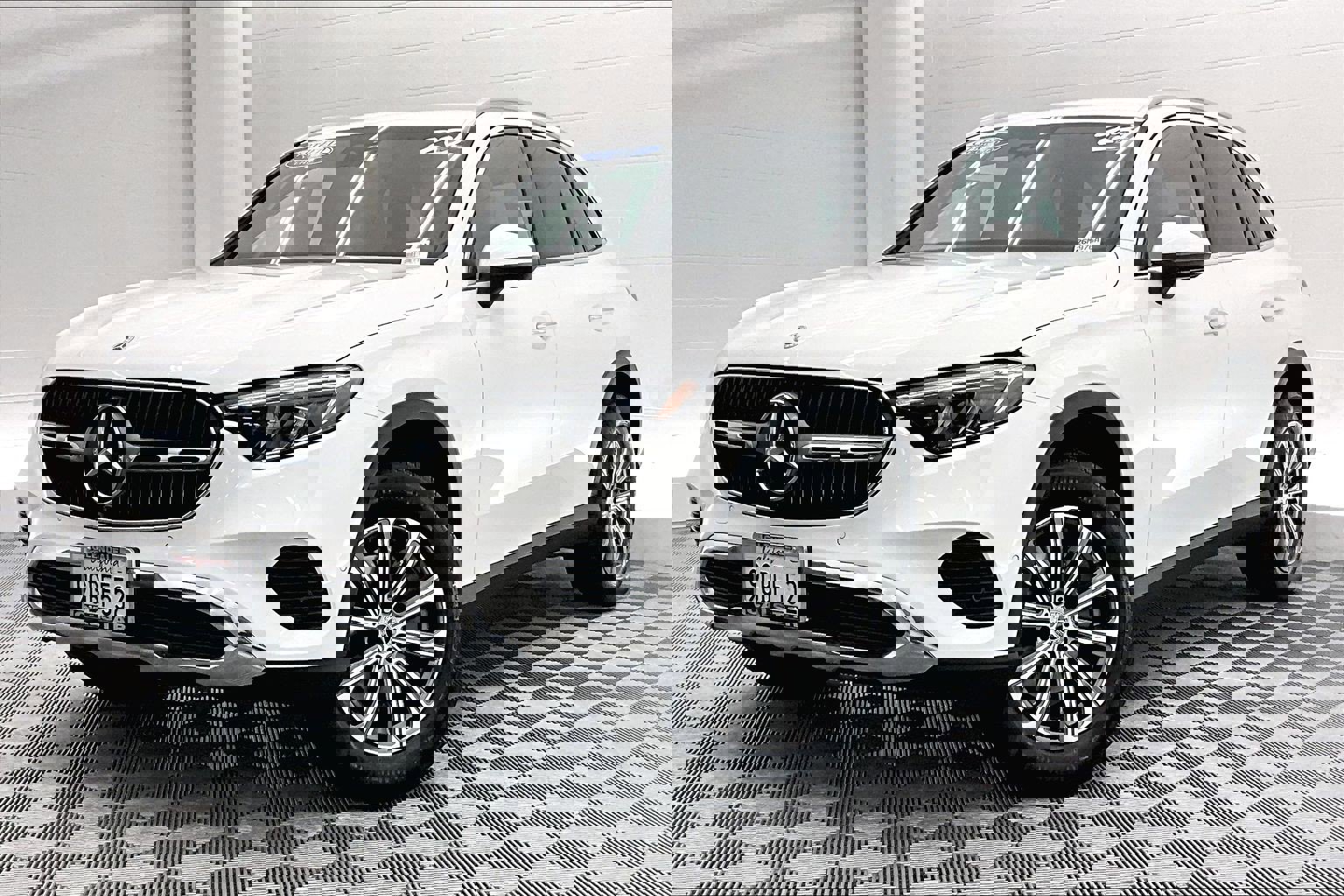 Certified 2023 Mercedes-Benz GLC 300 image 12