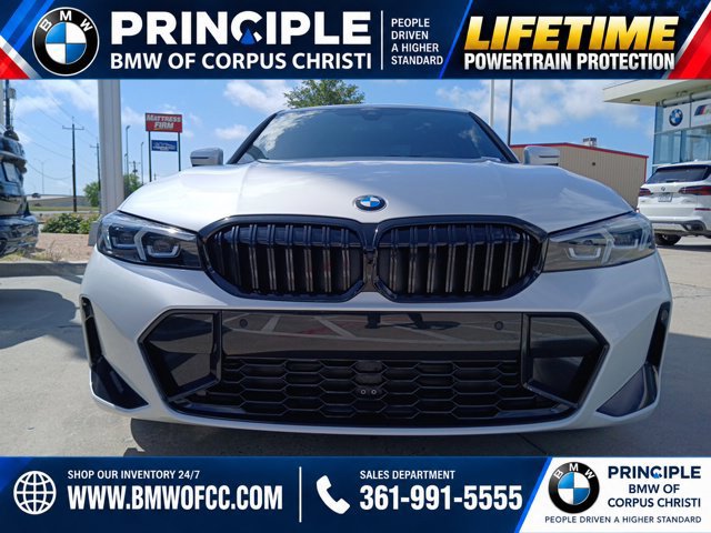 New 2026 BMW 330i Sedan w/ M Sport Package RWD image 3