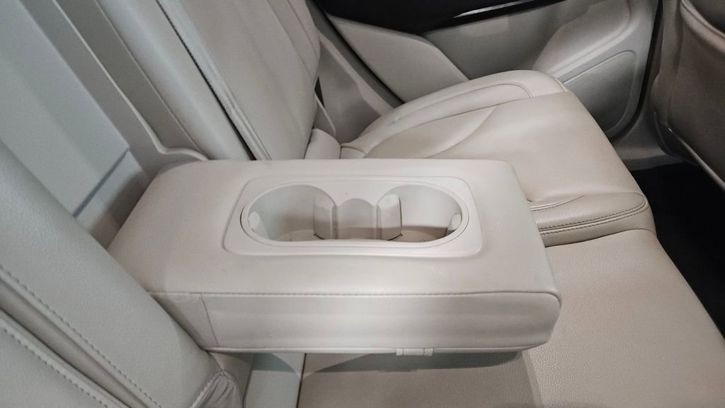 Used 2019 Lincoln MKC Premiere image 13