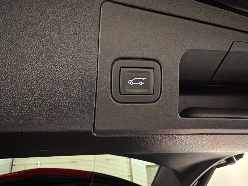 Used 2023 Cadillac XT5 Premium Luxury AWD/4WD image 37