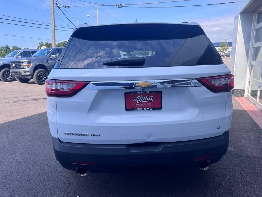 Used 2019 Chevrolet Traverse LT w/ LPO, Floor Liner Package AWD/4WD image 4