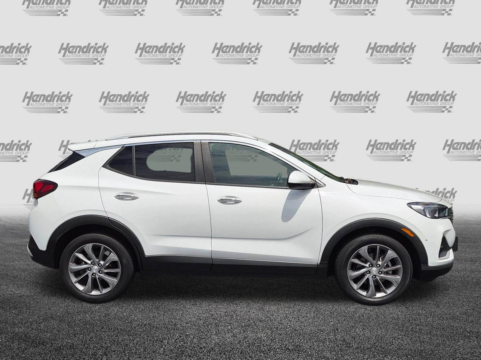 Used 2020 Buick Encore GX Select w/ Experience Buick Package FWD image 11