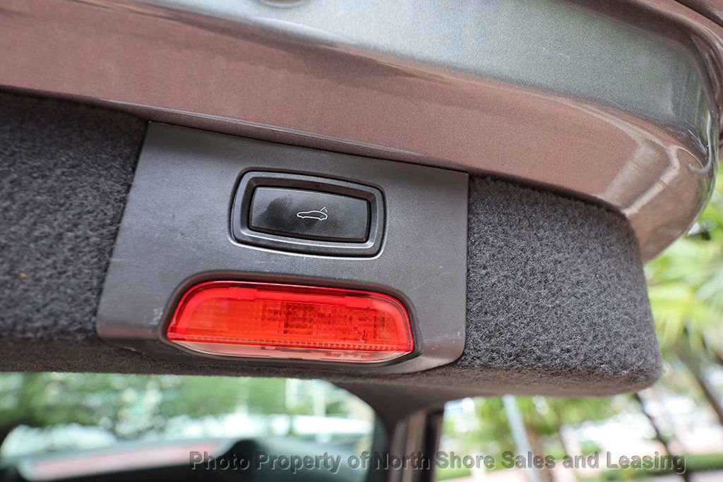 Used 2014 Porsche Cayenne Diesel AWD/4WD image 34