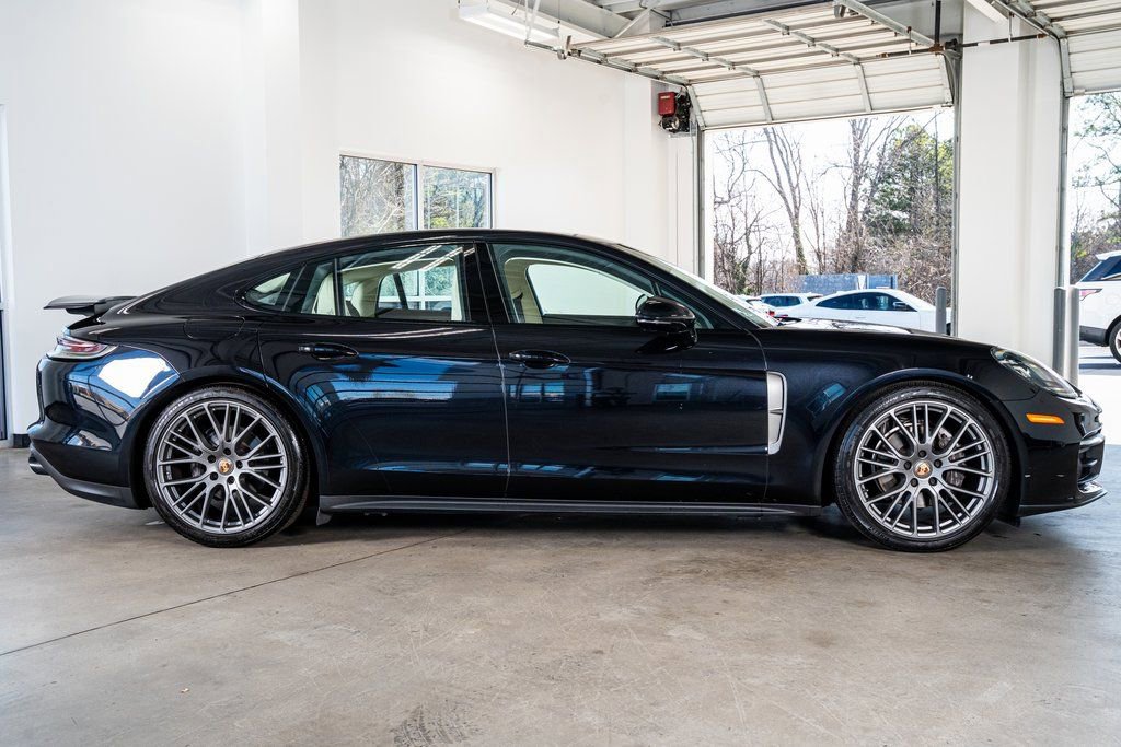 Used 2023 Porsche Panamera Platinum Edition image 5