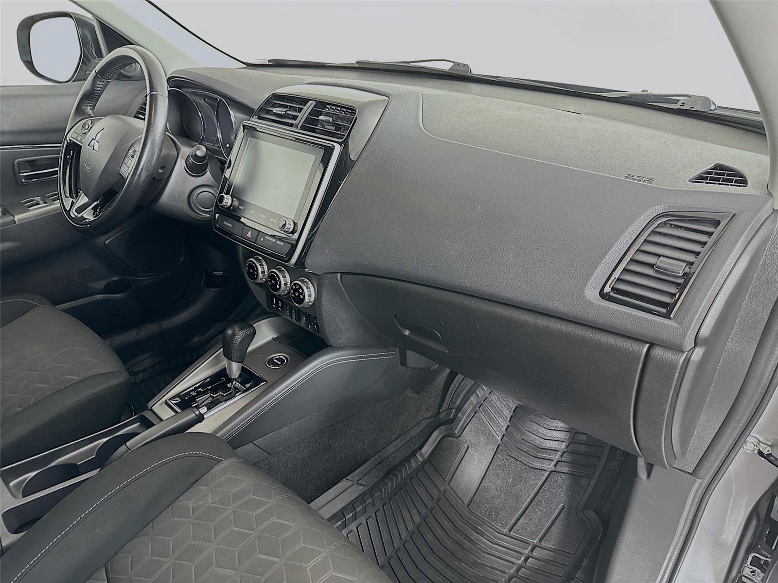 Used 2021 Mitsubishi Outlander Sport SE AWD/4WD image 28