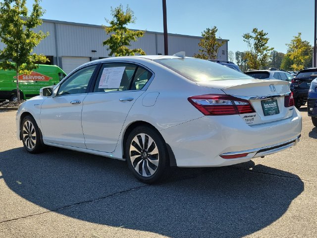Used 2017 Honda Accord Hybrid Sedan image 4