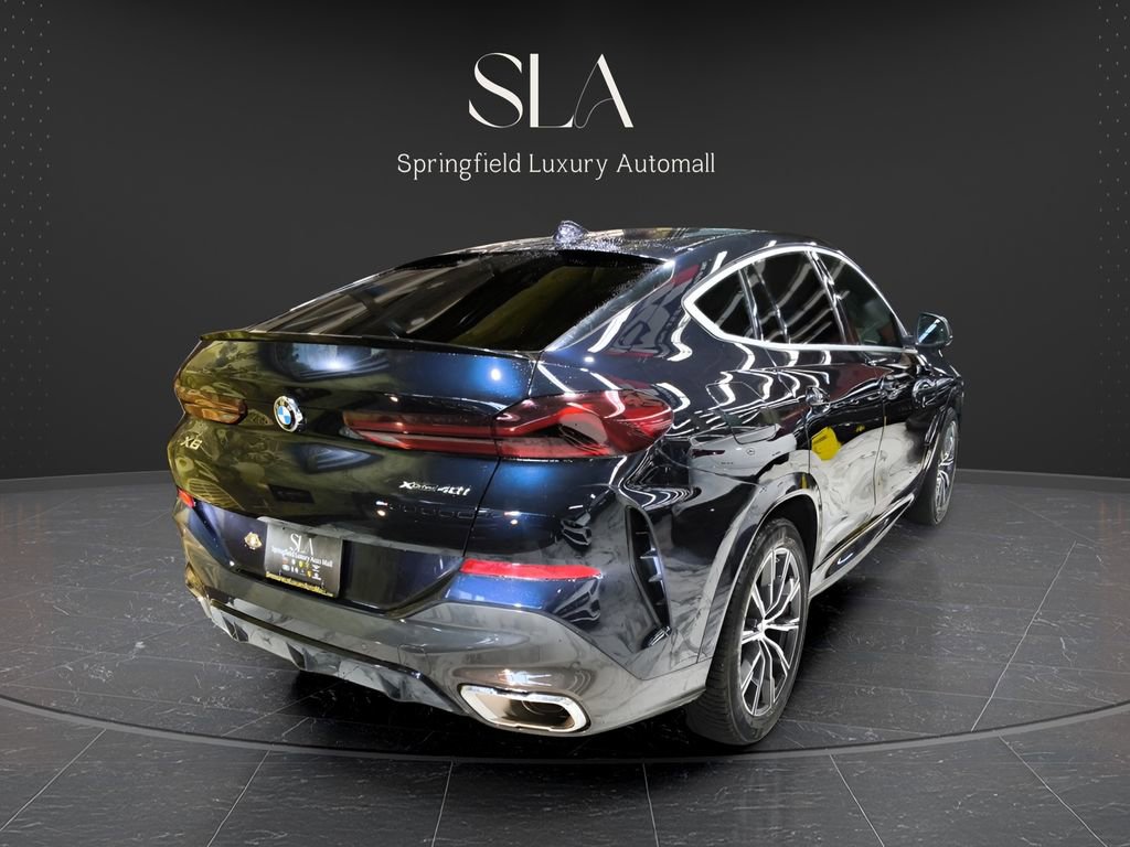 Used 2023 BMW X6 xDrive40i w/ Premium Enhanced Package image 2