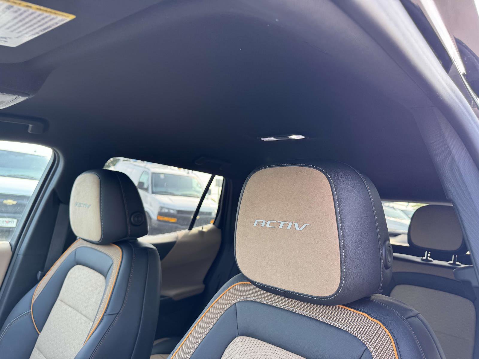 New 2026 Chevrolet Equinox ACTIV w/ LPO, Floor Liner Package image 17
