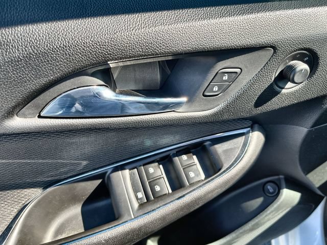 Used 2017 Chevrolet Cruze LT w/ Convenience Package FWD image 16