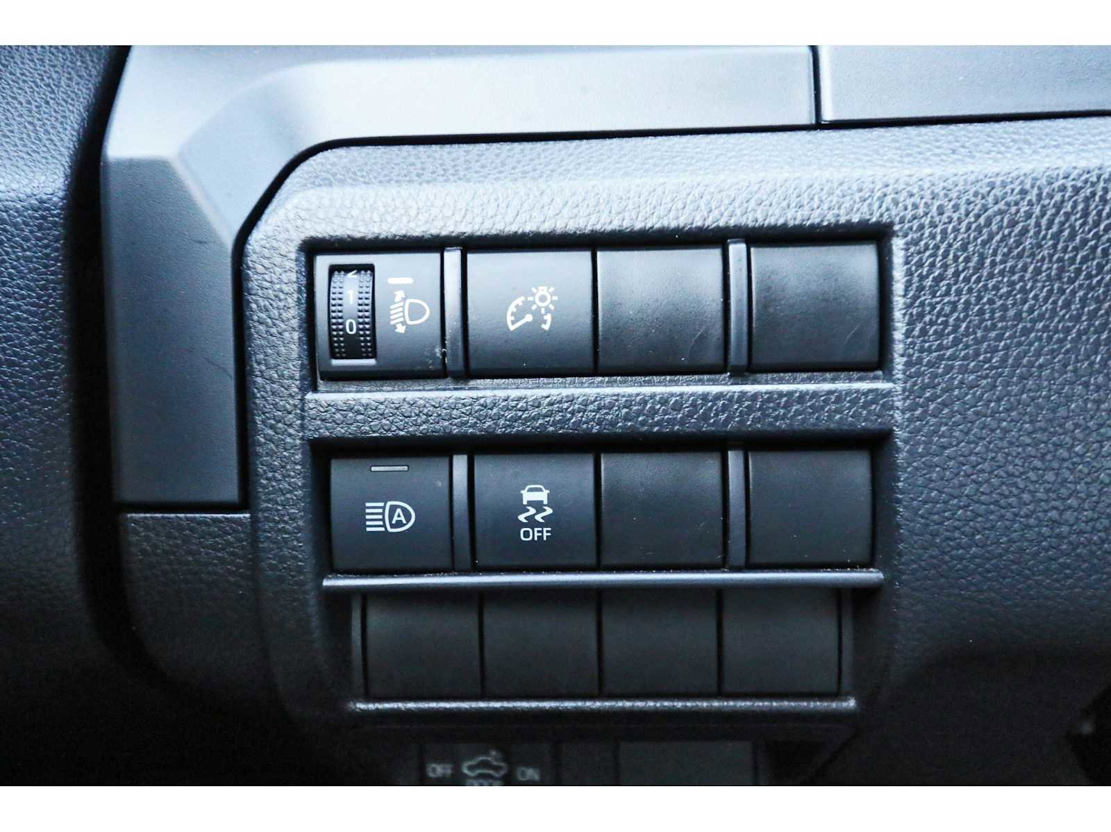 Used 2024 Toyota Tacoma SR image 19