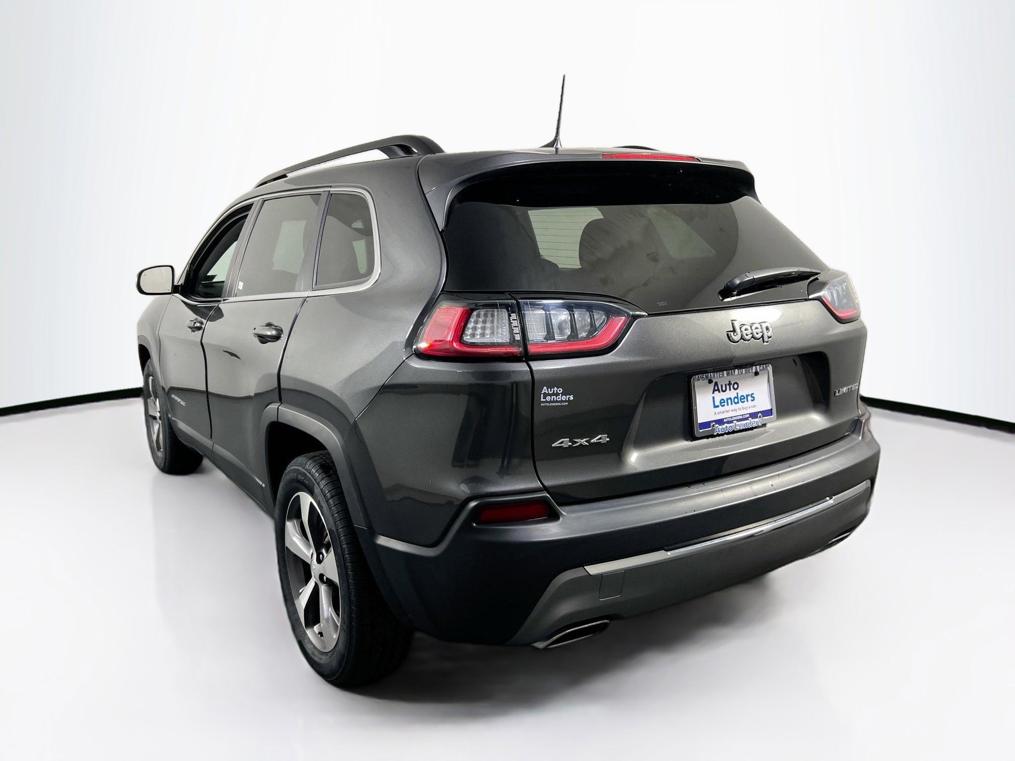 Used 2022 Jeep Cherokee Limited image 7