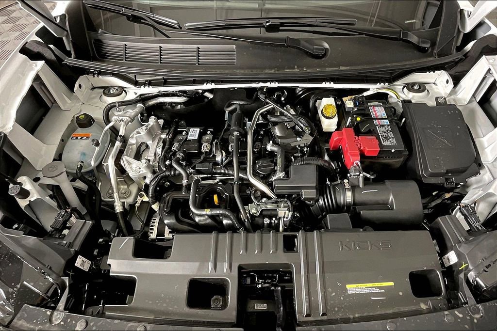 New 2026 Nissan Kicks SV image 17