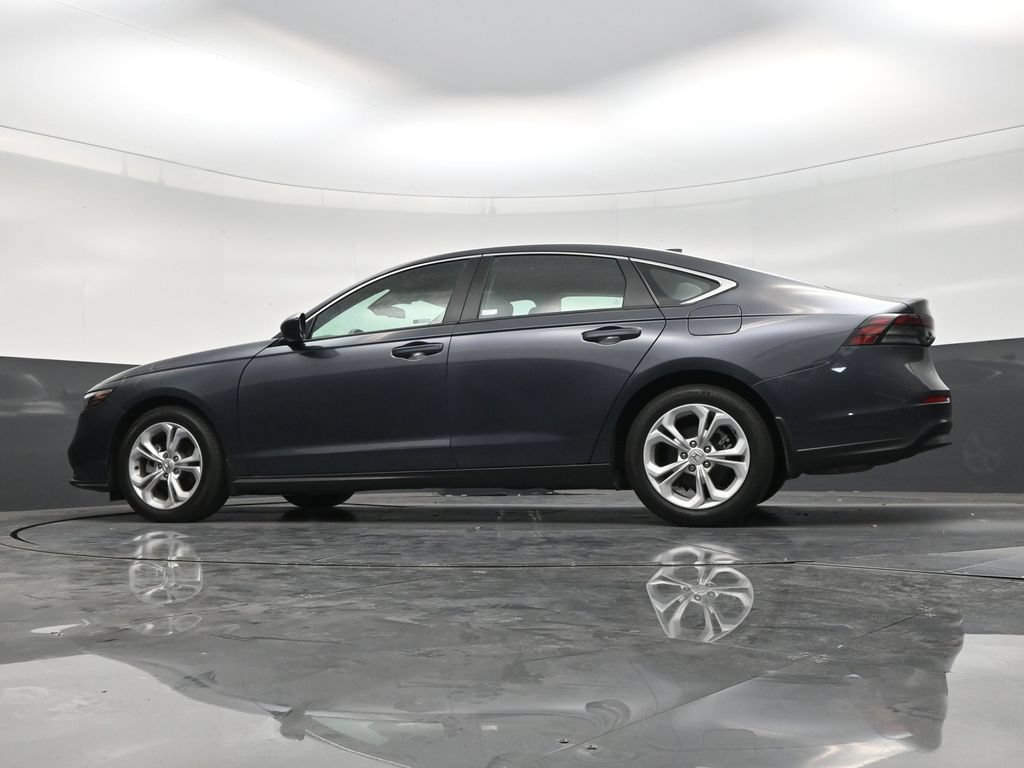Used 2025 Honda Accord LX image 20